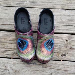 Sanita Clogs